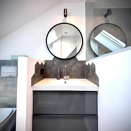Apartment White Glove Deluxe Nad Lyna - Stare Olsztyn
